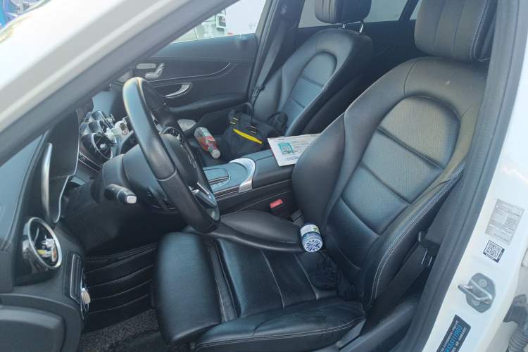 Used Mercedes-Benz C-Class 2019 C 260 Sport Edition 4MATIC Left Front Seat