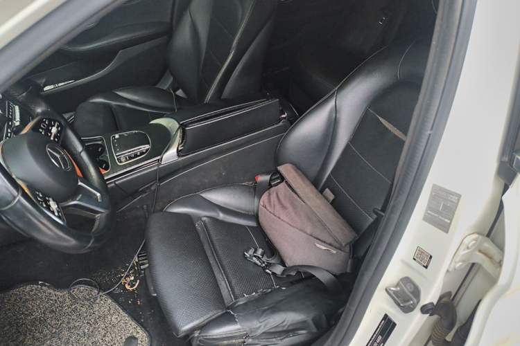 Used Mercedes-Benz C-Class 2019 C 180 L Fashion Edition Sport Version Left Front Seat