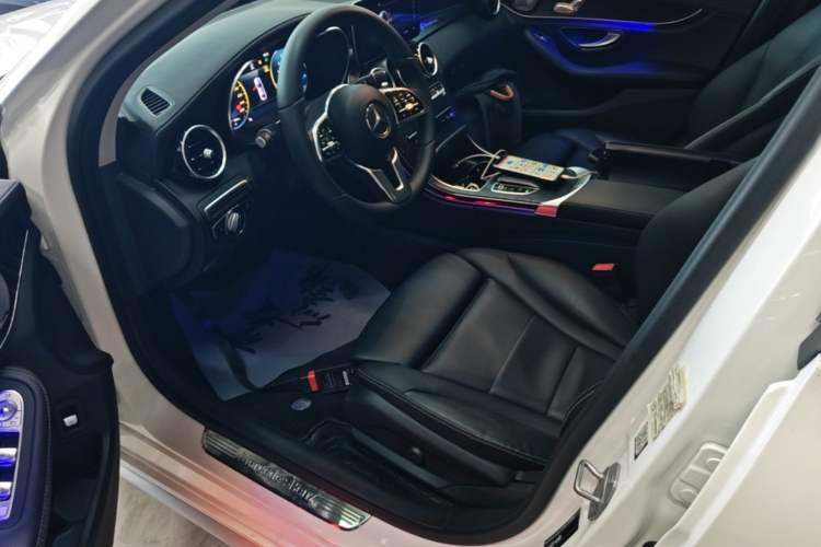 Used Mercedes-Benz C-Class 2019 C 180 L Fashion Edition Sport Version Left Front Seat