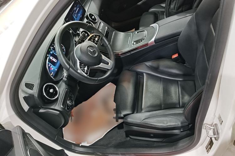 Used Mercedes-Benz C-Class 2019 Restyled C 260 L Sport Edition Left Front Seat
