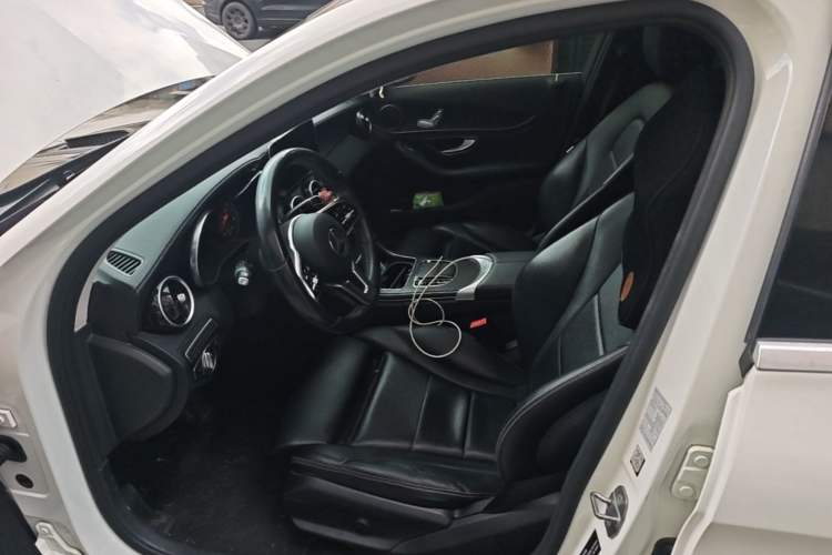Used Mercedes-Benz C-Class 2019 C 180 L Fashion Edition Sport Version Left Front Seat