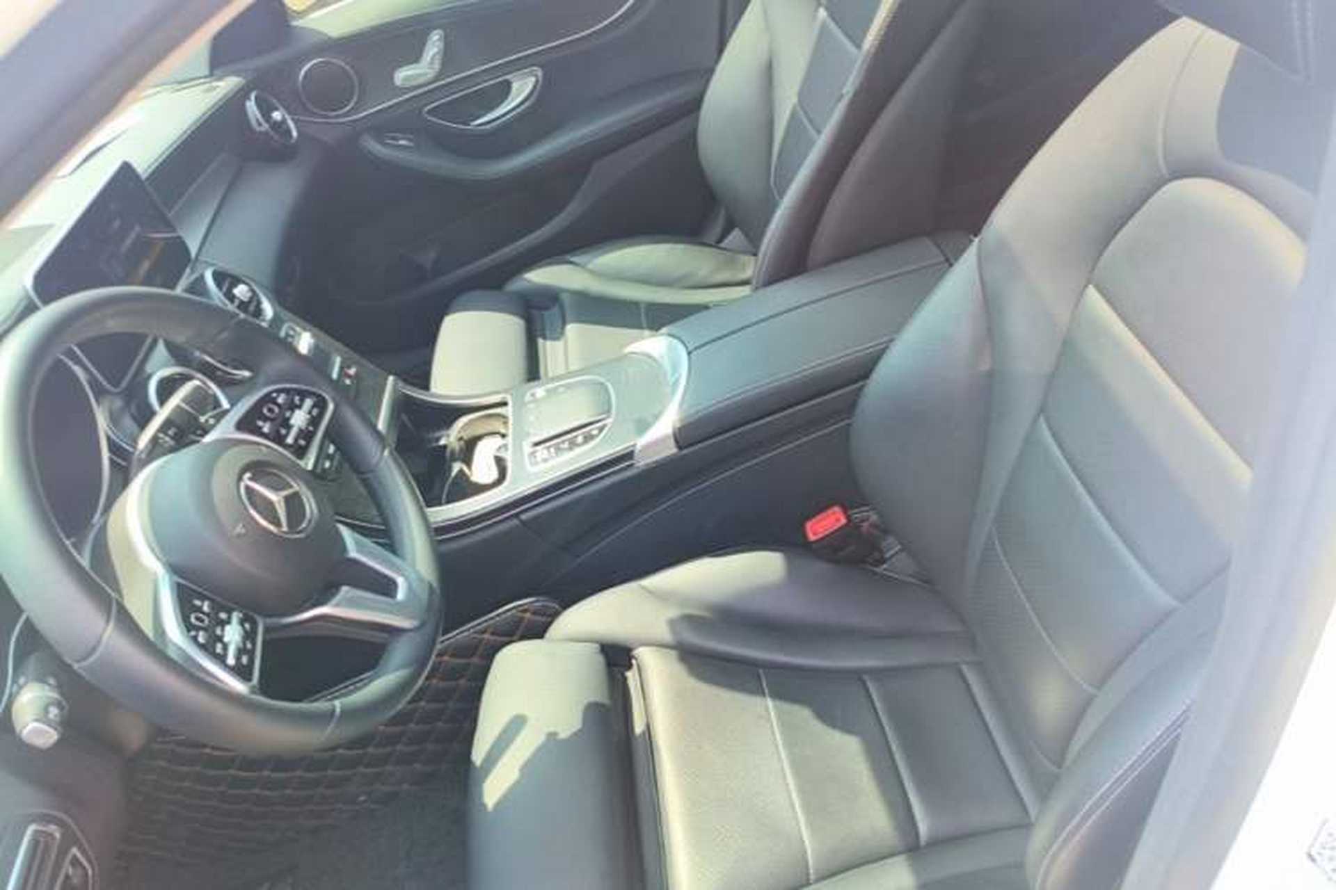 Used Mercedes-Benz C-Class 2019 C 180 L Fashion Edition Sport Version Left Front Seat