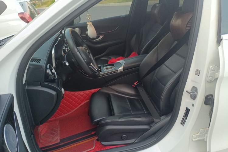 Used Mercedes-Benz C-Class 2019 C 180 L Fashion Edition Sport Version Left Front Seat