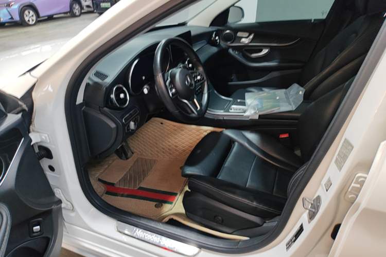 Used Mercedes-Benz C-Class 2019 Restyled C 260 L Sport Edition Left Front Seat