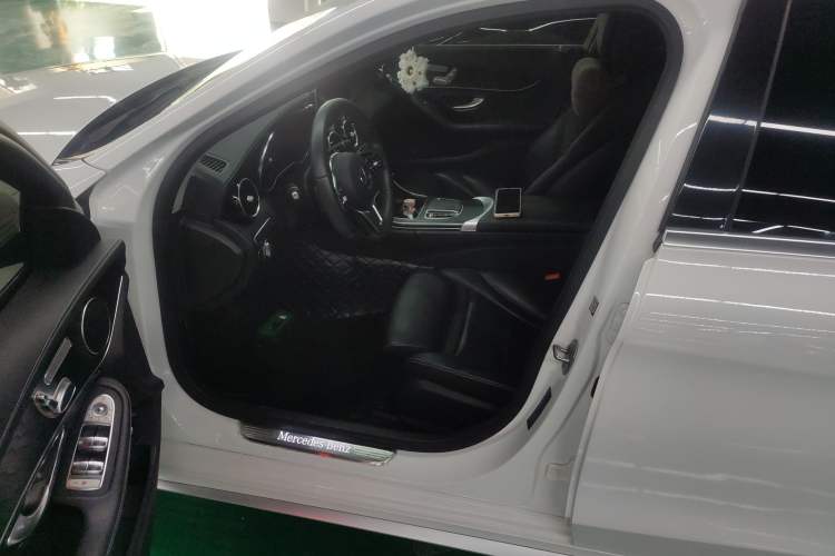 Used Mercedes-Benz C-Class 2019 Restyled C 260 L Sport Edition Left Front Seat