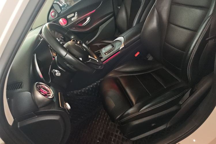 Used Mercedes-Benz C-Class 2019 C 260 Estate Left Front Seat