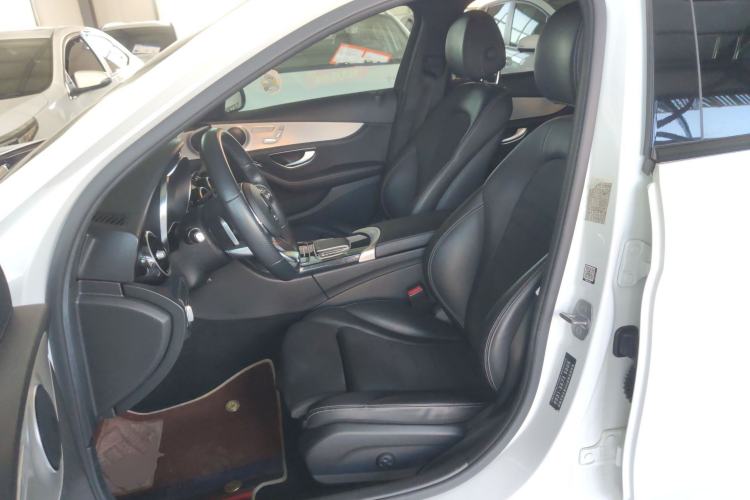 Used Mercedes-Benz C-Class 2019 C 260 Sport Edition 4MATIC Left Front Seat