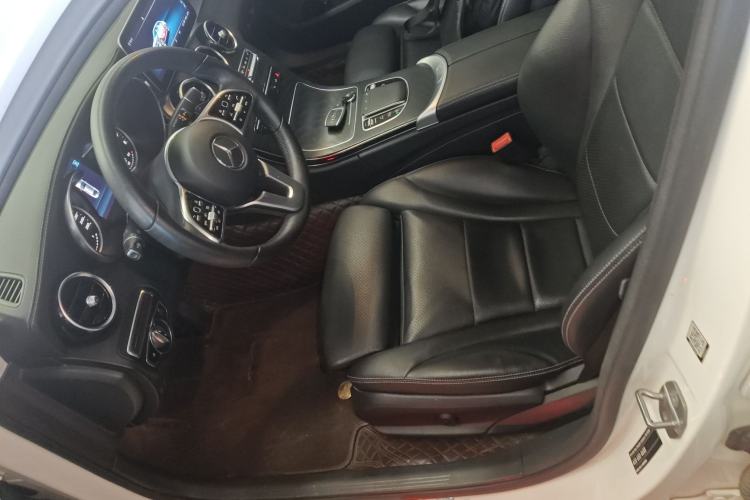 Used Mercedes-Benz C-Class 2019 C 180 L Fashion Edition Sport Version Left Front Seat