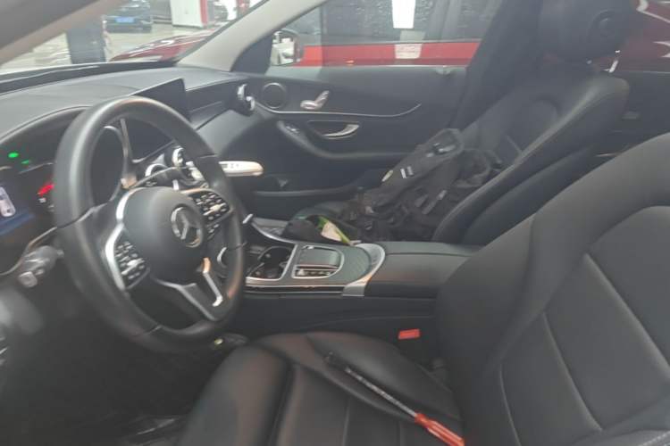 Used Mercedes-Benz C-Class 2019 C 180 L Fashion Edition Sport Version Left Front Seat