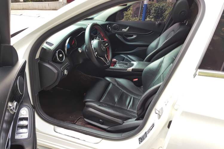 Used Mercedes-Benz C-Class 2019 C 180 L Fashion Edition Sport Version Left Front Seat