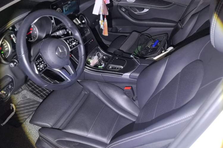 Used Mercedes-Benz C-Class 2019 C 180 L Fashion Edition Sport Version Left Front Seat