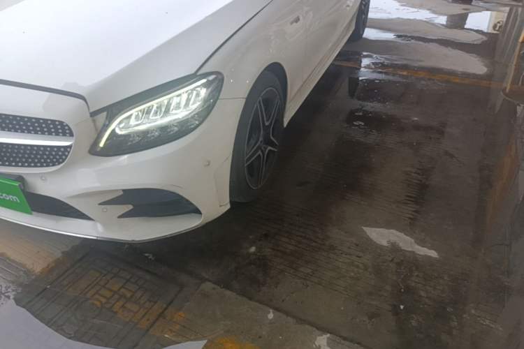 Used Mercedes-Benz C-Class 2019 C 260 Coupe Left Front Wheel Hub