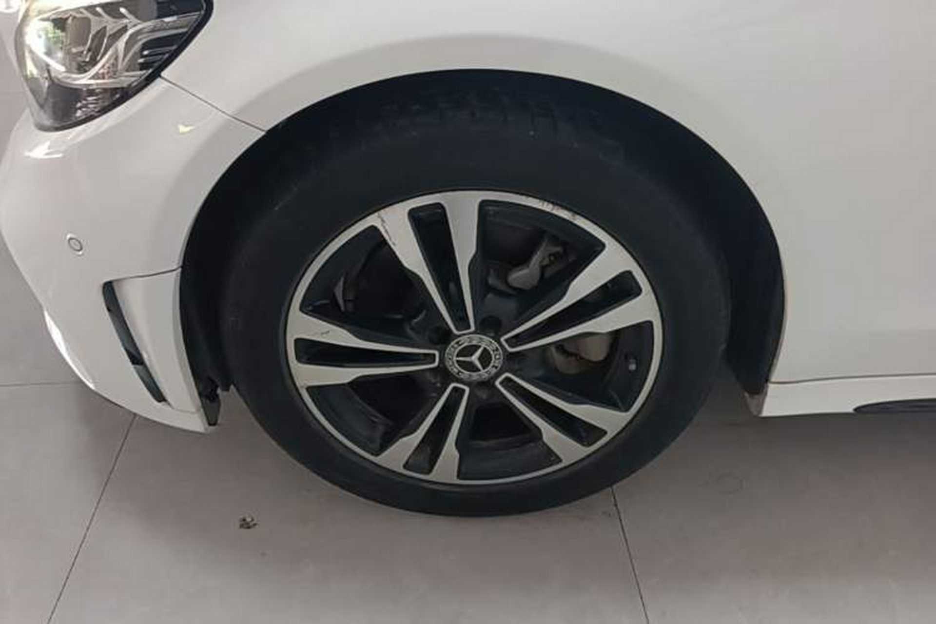 Used Mercedes-Benz C-Class 2019 C 260 Sport Edition Left Front Wheel Hub