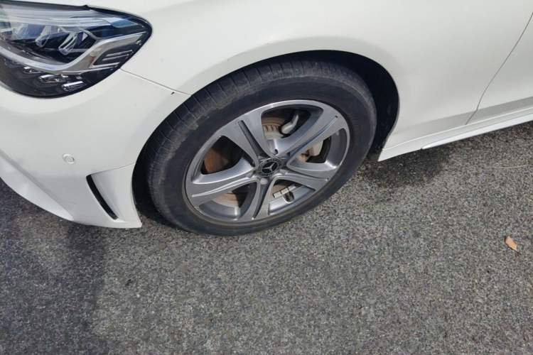 Used Mercedes-Benz C-Class 2019 Restyled C 260 L Sport Edition Left Front Wheel Hub