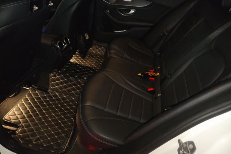 Used Mercedes-Benz C-Class 2019 C 260 L 4MATIC Left Rear Seat