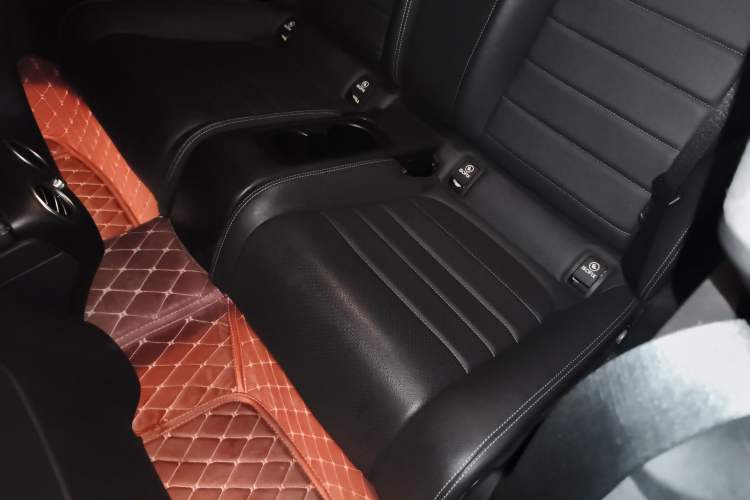 Used Mercedes-Benz C-Class 2019 C 260 Coupe Left Rear Seat