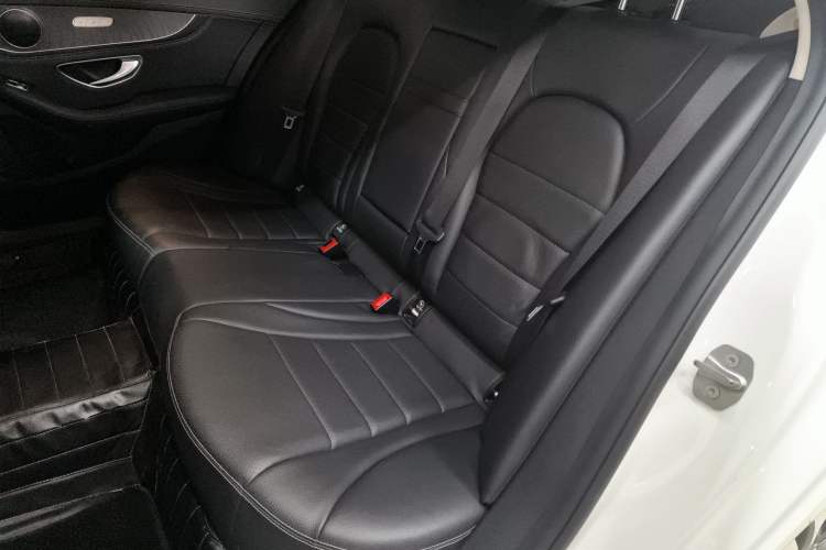 Used Mercedes-Benz C-Class 2019 C 180 L Fashion Edition Sport Version Left Rear Seat