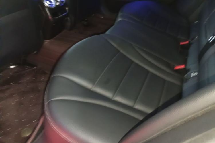 Used Mercedes-Benz C-Class 2019 C 260 L Sport Edition Left Rear Seat