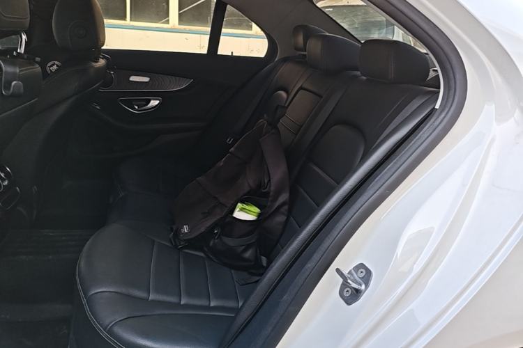 Used Mercedes-Benz C-Class 2019 C 180 L Fashion Edition Sport Version Left Rear Seat