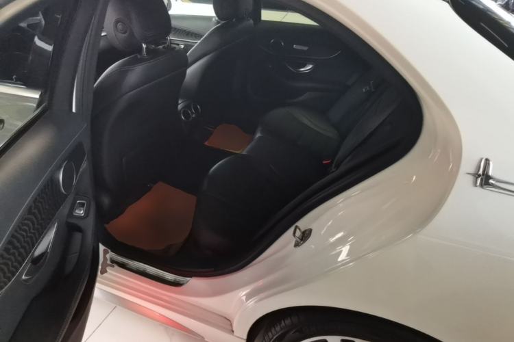Used Mercedes-Benz C-Class 2019 C 180 L Fashion Edition Sport Version Left Rear Seat
