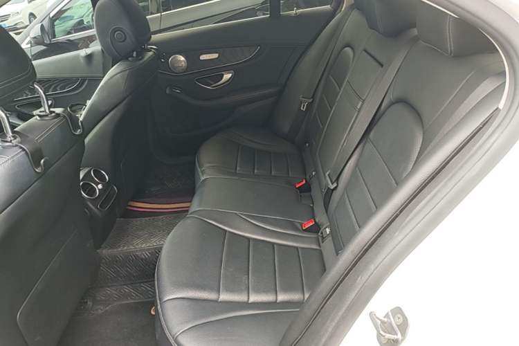 Used Mercedes-Benz C-Class 2019 C 180 L Fashion Edition Sport Version Left Rear Seat