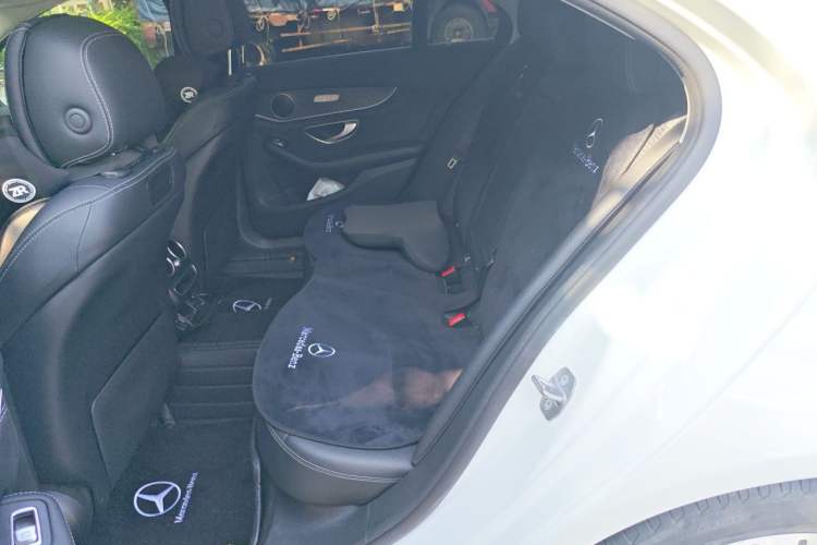 Used Mercedes-Benz C-Class 2019 C 260 L Sport Edition Left Rear Seat
