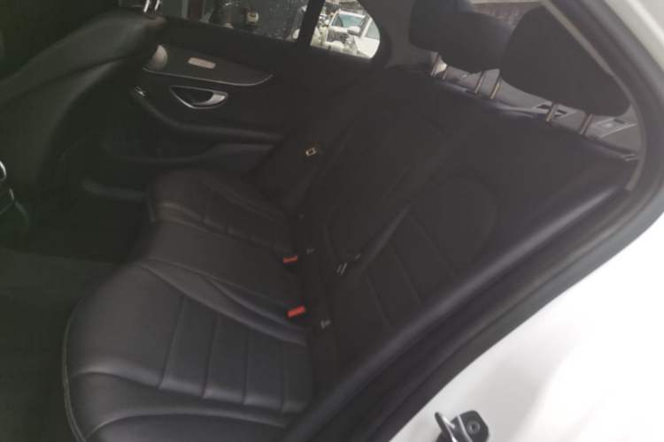 Used Mercedes-Benz C-Class 2019 C 260 L 4MATIC Sport Edition Left Rear Seat