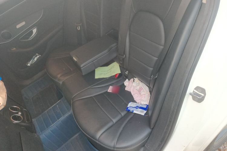 Used Mercedes-Benz C-Class 2019 C 180 L Fashion Edition Sport Version Left Rear Seat