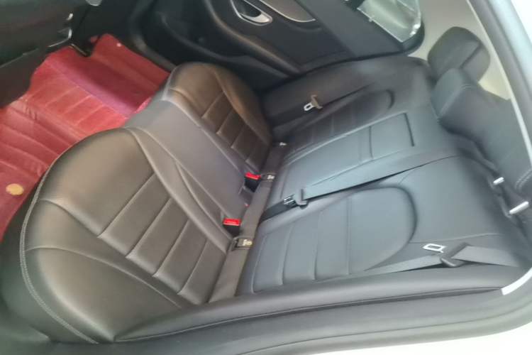 Used Mercedes-Benz C-Class 2019 C 260 L Sport Edition Left Rear Seat