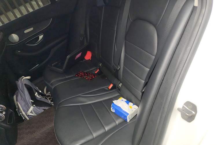 Used Mercedes-Benz C-Class 2019 C 180 L Fashion Edition Sport Version Left Rear Seat