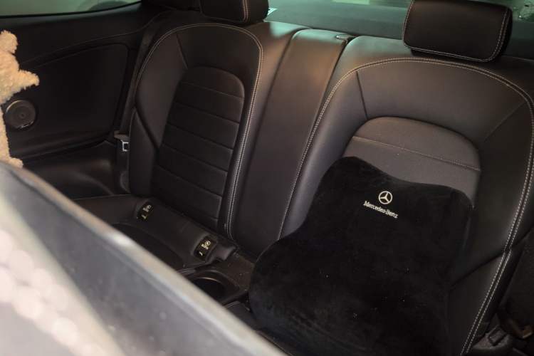 Used Mercedes-Benz C-Class 2019 C 260 Coupe Left Rear Seat