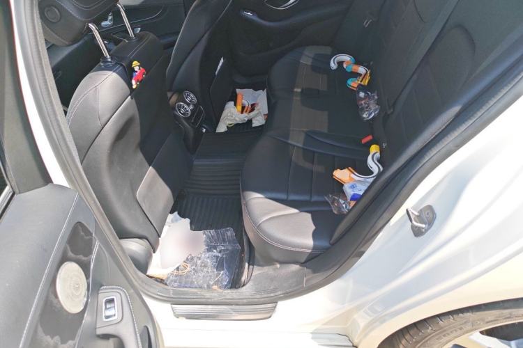Used Mercedes-Benz C-Class 2019 C 180 L Fashion Edition Sport Version Left Rear Seat