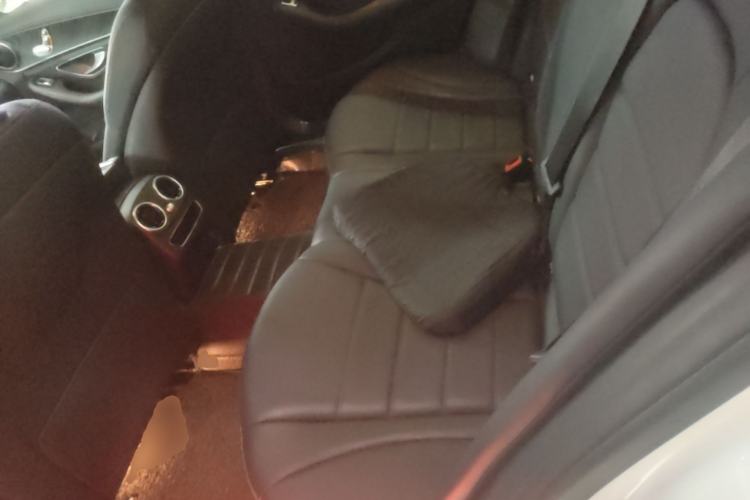 Used Mercedes-Benz C-Class 2019 C 180 L Fashion Edition Sport Version Left Rear Seat