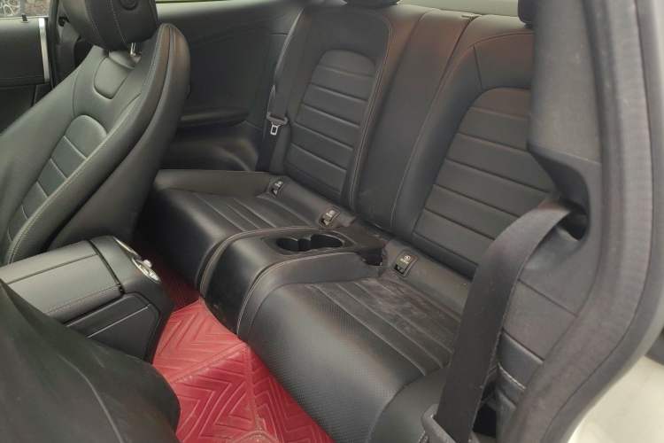 Used Mercedes-Benz C-Class 2019 C 260 Coupe Left Rear Seat