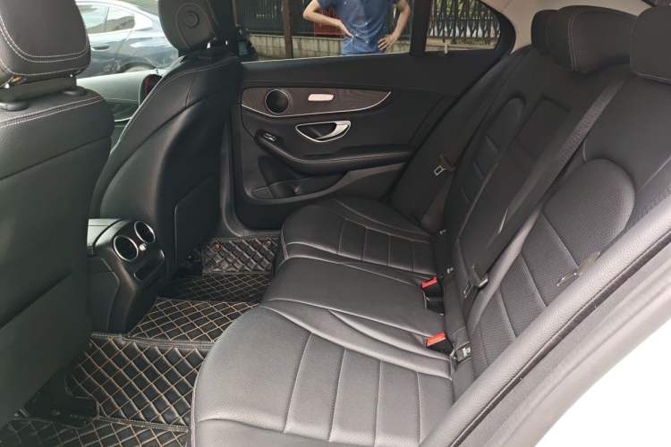 Used Mercedes-Benz C-Class 2019 C 180 L Dynamic Sports Edition Left Rear Seat