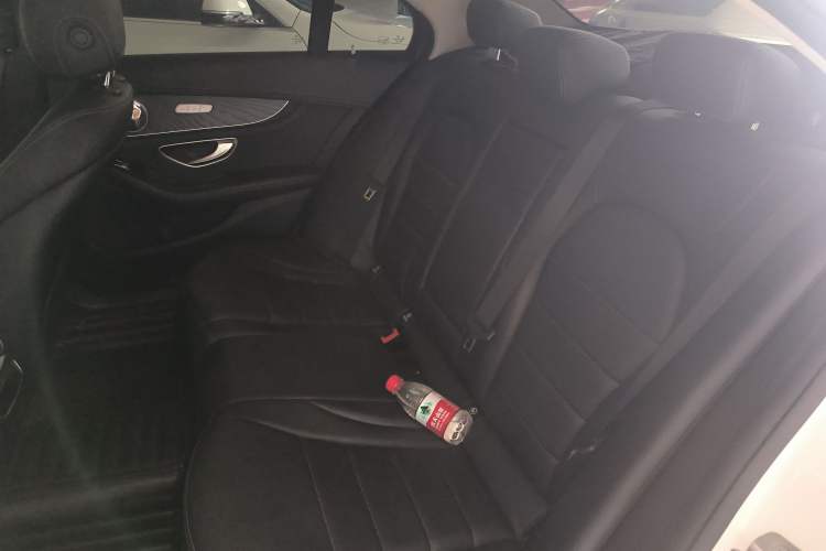 Used Mercedes-Benz C-Class 2019 C 180 L Fashion Edition Sport Version Left Rear Seat