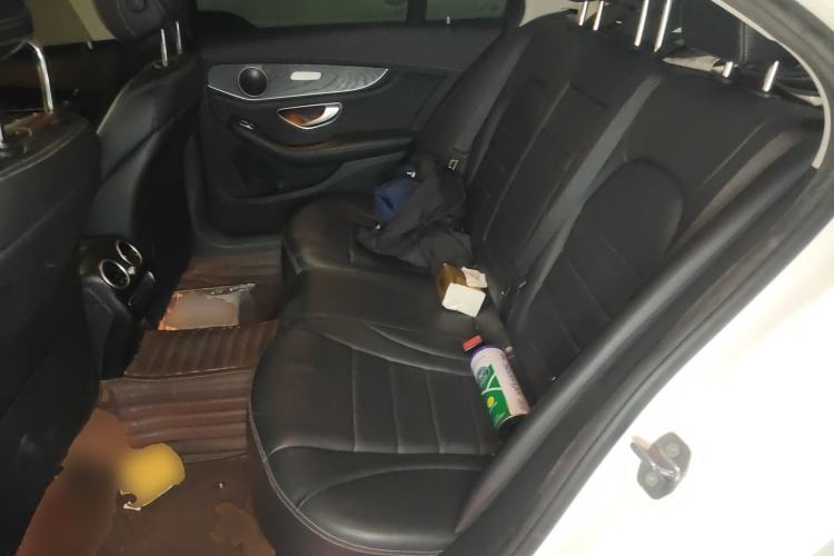 Used Mercedes-Benz C-Class 2019 C 180 L Fashion Edition Sport Version Left Rear Seat