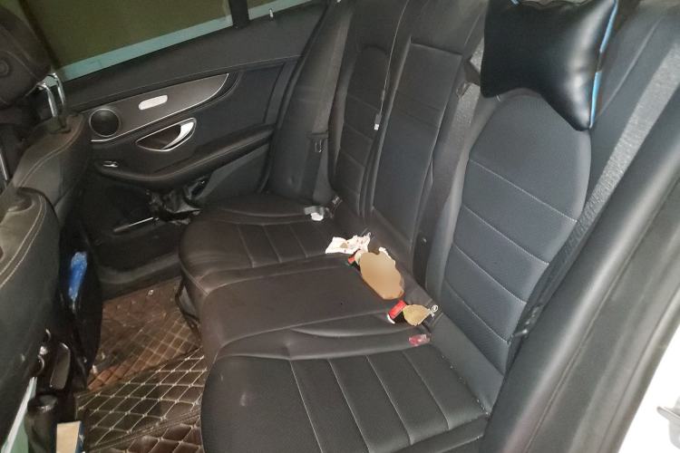 Used Mercedes-Benz C-Class 2019 C 180 L Fashion Edition Sport Version Left Rear Seat