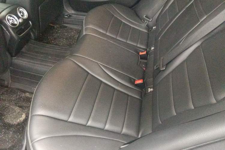 Used Mercedes-Benz C-Class 2019 C 260 L Sport Edition Left Rear Seat