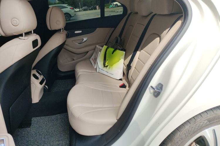 Used Mercedes-Benz C-Class 2019 C 260 Sport Edition Left Rear Seat