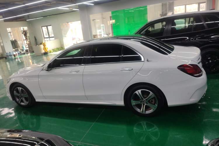 Used Mercedes-Benz C-Class 2019 Restyled C 260 L Sport Edition Left Side