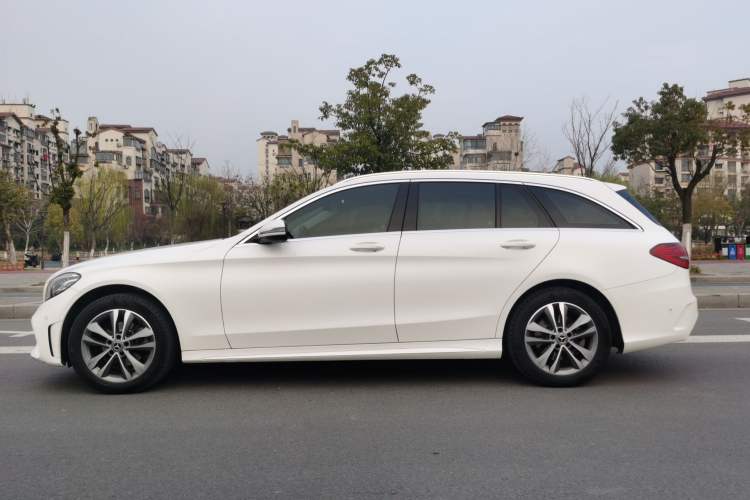 Used Mercedes-Benz C-Class 2019 C 180 Estate Left Side