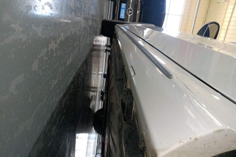 Used Mercedes-Benz C-Class 2019 Restyled C 260 L Sport Edition Left Side Sill