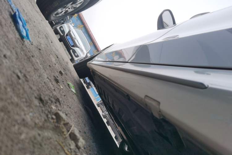 Used Mercedes-Benz C-Class 2019 C 260 L Sport Edition Left Side Sill
