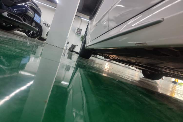 Used Mercedes-Benz C-Class 2019 Restyled C 260 L Sport Edition Left Side Sill