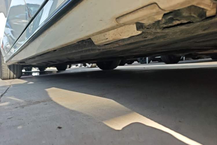 Used Mercedes-Benz C-Class 2019 C 260 Sport Edition Left Side Sill