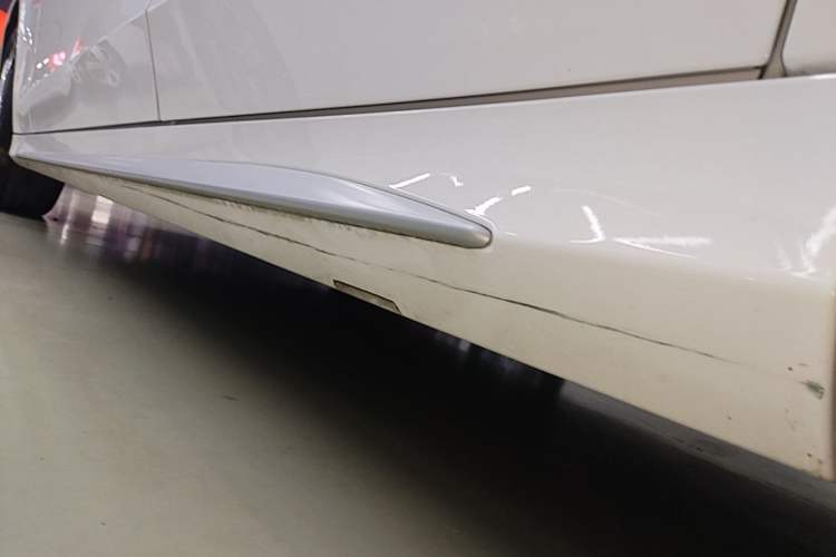 Used Mercedes-Benz C-Class 2019 Restyled C 260 L Sport Edition Left Side Sill