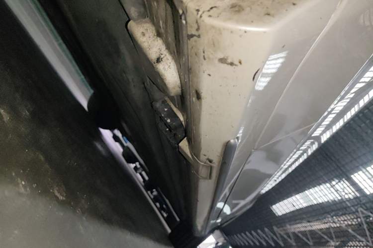 Used Mercedes-Benz C-Class 2019 C 260 L Sport Edition Left Side Sill