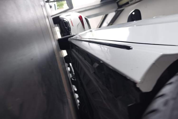 Used Mercedes-Benz C-Class 2019 C 260 Sport Edition Left Side Sill