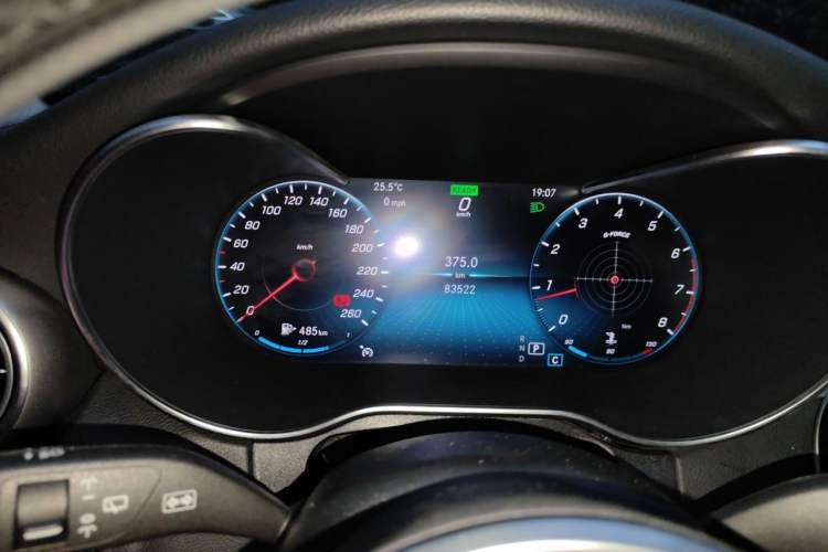 Used Mercedes-Benz C-Class 2019 C 260 Estate Odometer Close Up